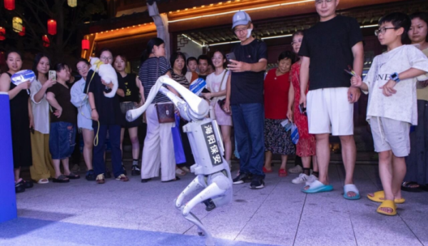 从“养老”到“享老” 海阳数智化服务重塑养老新体验