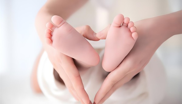 如何应对备孕期间的不孕症?诞丁国际表示可以保持良好的心态