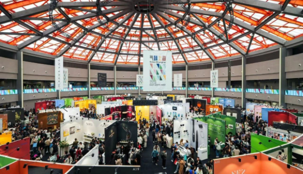 立白日化智云赋能香佩特，开启宠物香氛新风尚